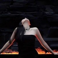 Kiều Mẫn Nhi( mẹ anh )