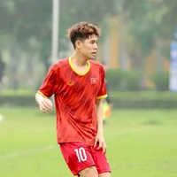 Phùng Văn Nam 
