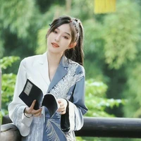 Vương Dịch(cô)