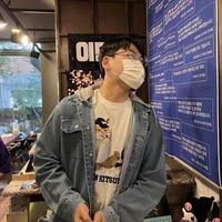 Minhyung/ Giám đốc