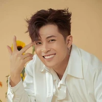 Nguyễn Tuấn Kiệt - Gin Tuấn Kiệt