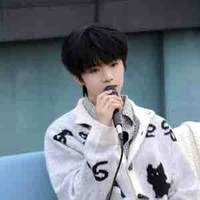 Trương Hàm Thuỵ