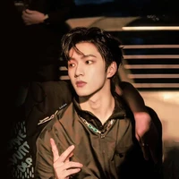 Lưu Diệu Văn - LYW