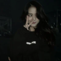 KIM JISOO