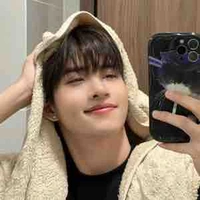 Huỳnh Hoàng Hùng_Hùng Huỳnh