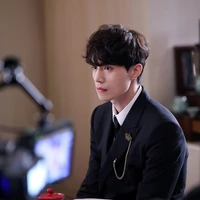 Kim Dong_Wook(ba nàng)