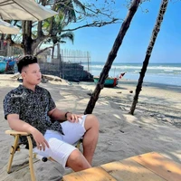 Phạm Văn Phú [ ông Trùm ]