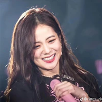 Kim Jisoo - chị