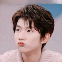 Vương Nguyên_Quản lý