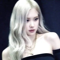 Park Chaeyoung ( nàng )
