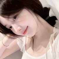 Hoàng Lê Như Ý_Nelly 