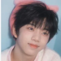 Hàm Thụy-🐈, lớp trưởng a2