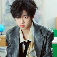 Quế Nguyên-🐉, lớp trưởng a1