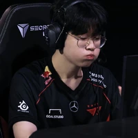 Choi Woo Je ( Zeus )