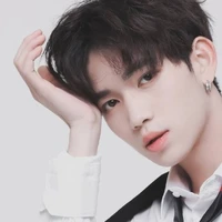 Trần Ngô Thiên Long