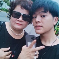 Mẹ Nghĩa