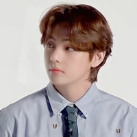 Kim Taehyung - hắn