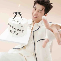 Nguyễn Tuấn Kiệt •Gin Tuấn Kiệt•