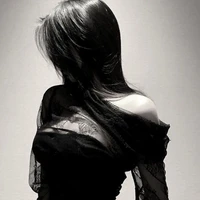 Hoắc Lệ Ngọc Quyên _Tr.H.L.Hà