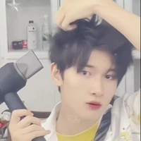 Dư Vũ Hàm