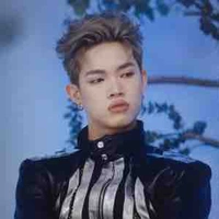 Pháp Kiều - Thợ săn