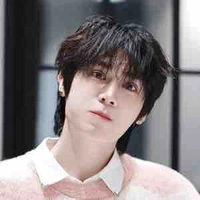 Peat (diễn vai 8 tuổi)