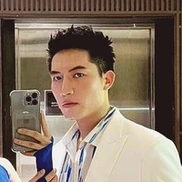 Nguyễn Anh Tú ( cậu )