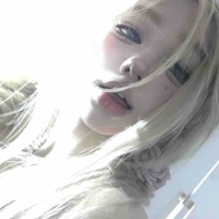 Khánh Ly ( quản lí của Dương )