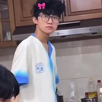 tác giả vui vẻ