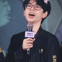 Tấn Khoa