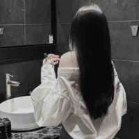 NGỌC TRÀ
