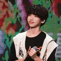Nhiếp Vĩ Thần ( Anh² )