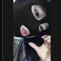 tác giả khùng đinn