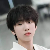 Nhiếp Vĩ Thần