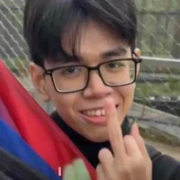 tấn khoaa( ck iu của tg luôn nha)