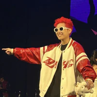 Hoàng Đức Duy ( Captain)