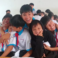 ăn em tôi đến nè