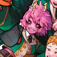 Ashido Mina (O)