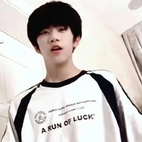 tg viết truyện [🐱]