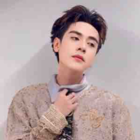 Quang Hùng
