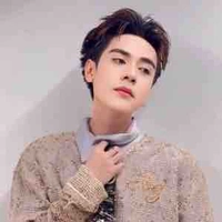 Quang Hùng