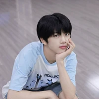 Trương Hàm Thụy