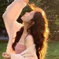 Hạ Hoàng Linh Anh-tam tỷ