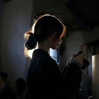 Tiêu Hạ Quỳnh - mẹ hắn
