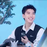 Trần Minh Hiếu / Hieuthuhai