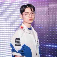 vợ của T1😍