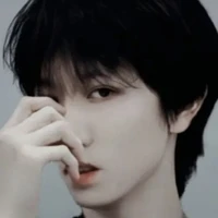 Đồng Vũ Khôn ( y )