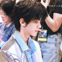 Tả Hàng ( cậu )