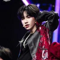 Tả Kỳ Hàm