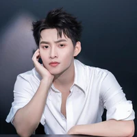Hùng Huỳnh